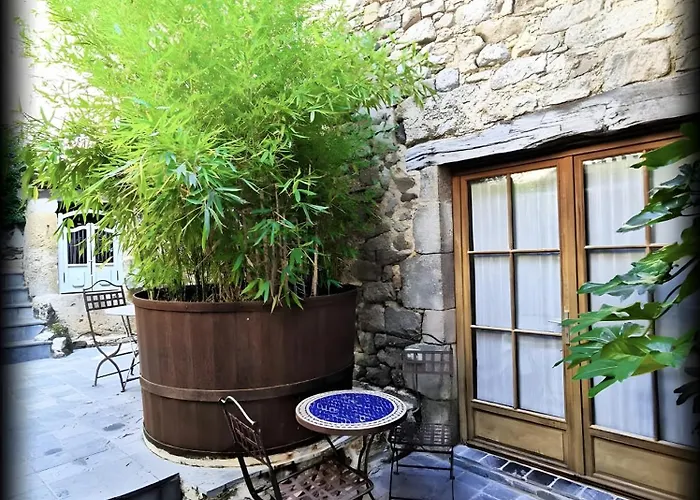 D'hotes Du Pentadou ベッド・アンド・ブレックファスト