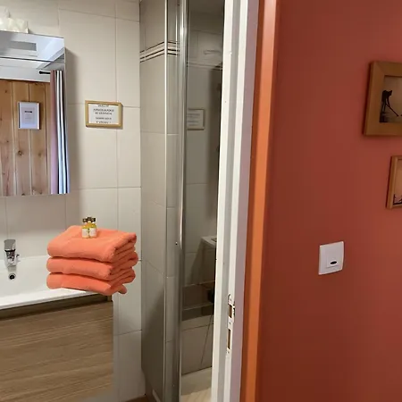 Bed and breakfast D'hotes Du Pentadou 3*