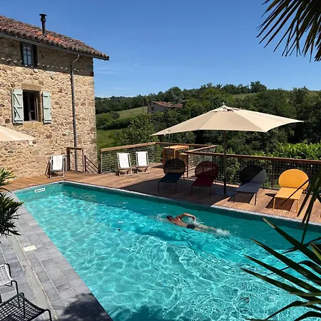 D'hotes Du Pentadou Bed & Breakfast Felzins