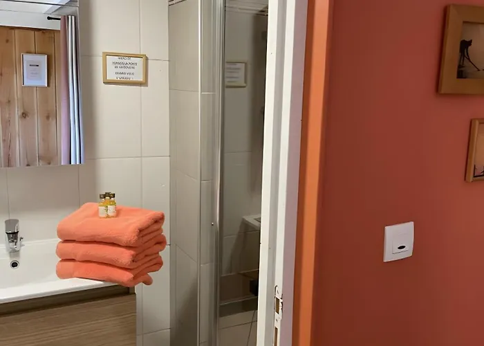 Bed & Breakfast D'hotes Du Pentadou 3*